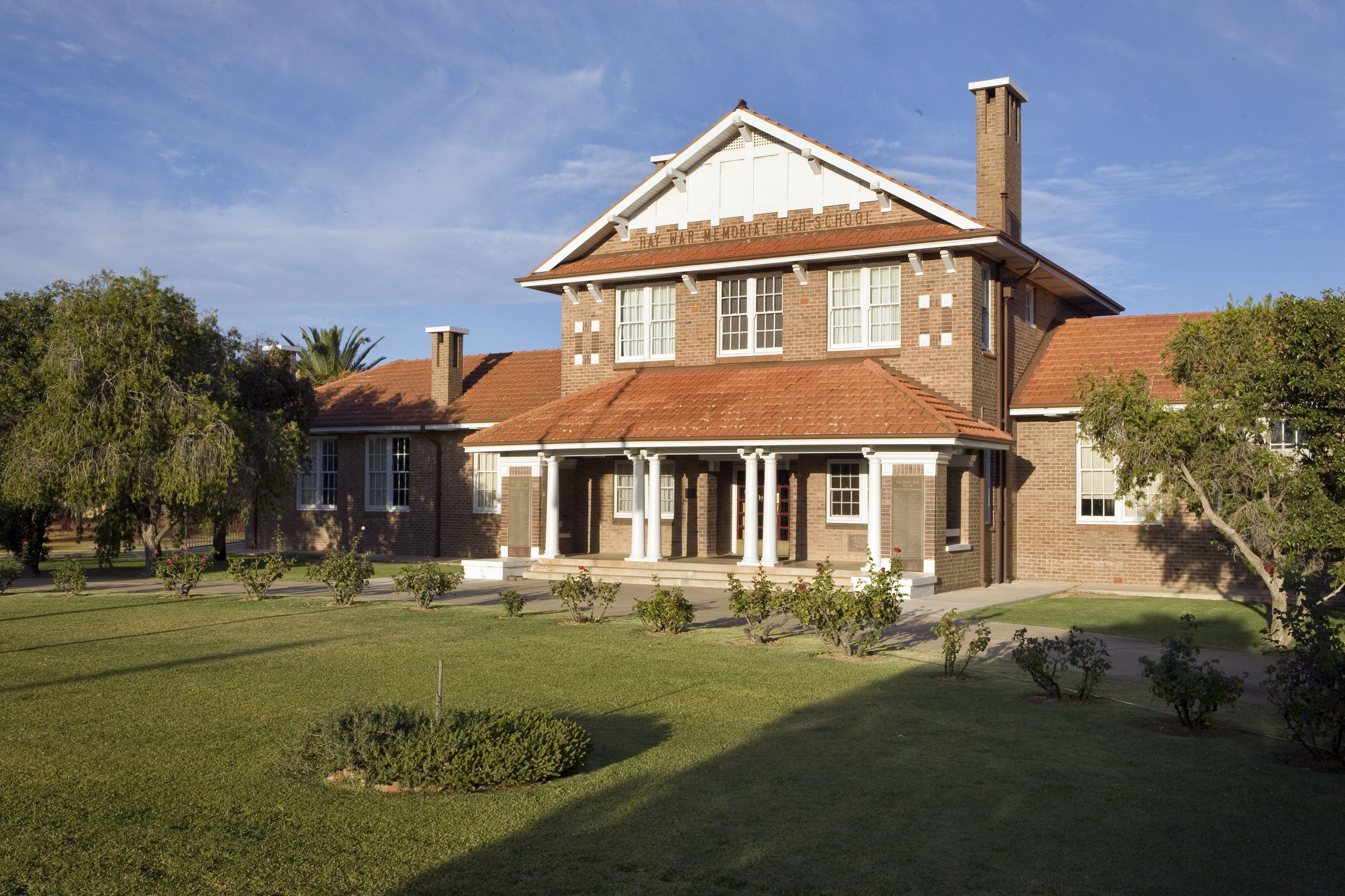 Hay War Memorial High School Museum - MGNSW