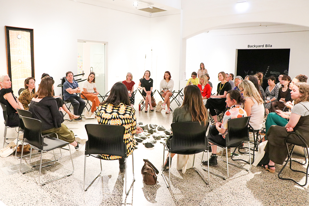 Using projectors in a gallery space - MGNSW