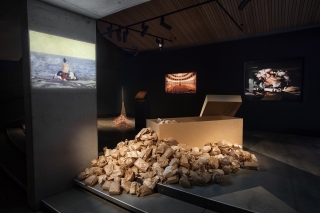 Katthy Cavaliere, Loved at Museum of Old and New Art (2015-16), installation view. Photo: Rémi Chauvin. Courtesy of Museum of Old and New Art.