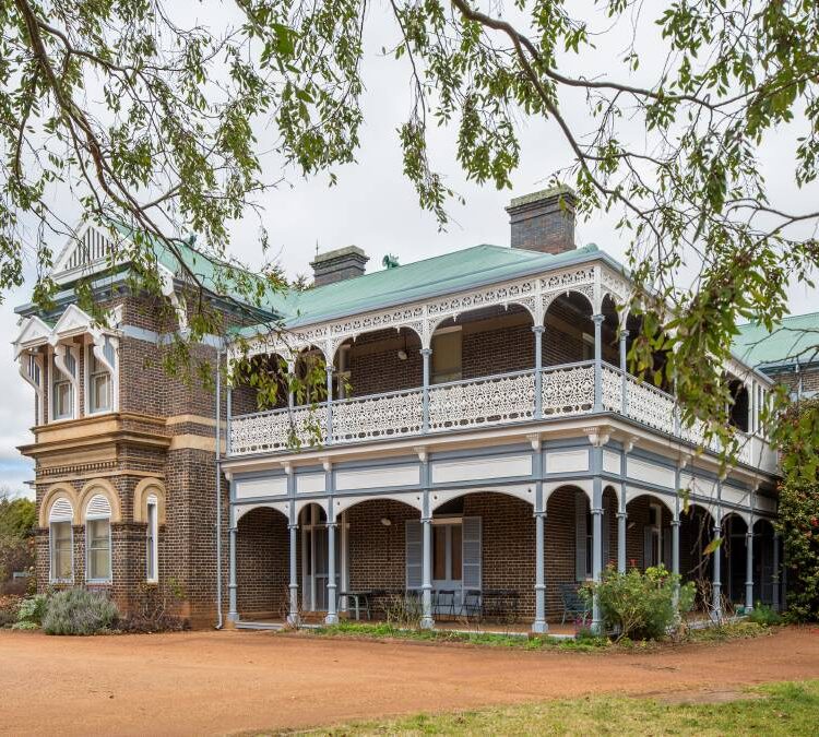 David Sheedy Foundation Collections Scholarship – Year 1